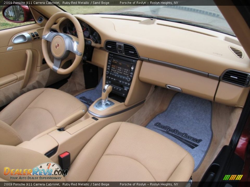 Dashboard of 2009 Porsche 911 Carrera Cabriolet Photo #15