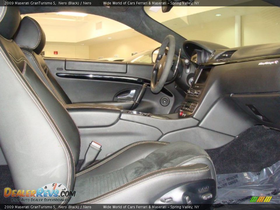 Nero Interior - 2009 Maserati GranTurismo S Photo #15