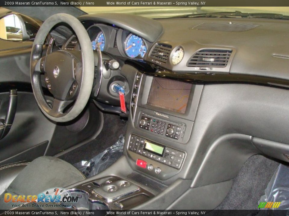 2009 Maserati GranTurismo S Nero (Black) / Nero Photo #17