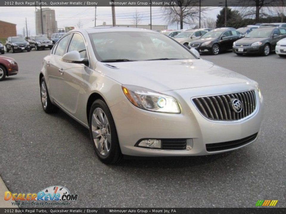 Front 3/4 View of 2012 Buick Regal Turbo Photo #3