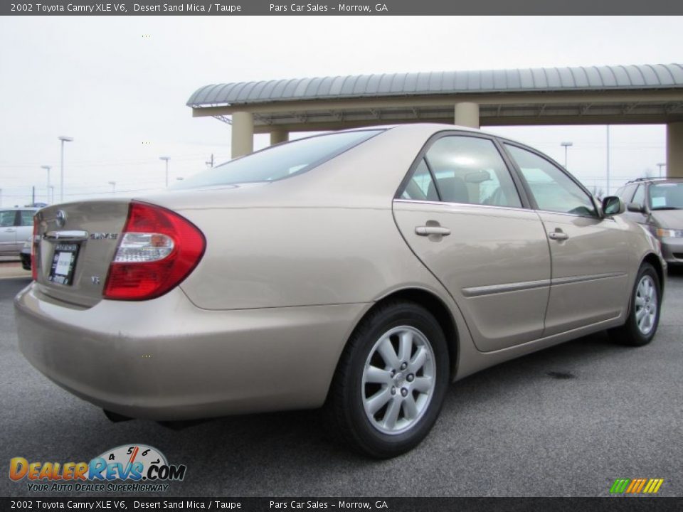 2002 Toyota Camry XLE V6 Desert Sand Mica / Taupe Photo #3