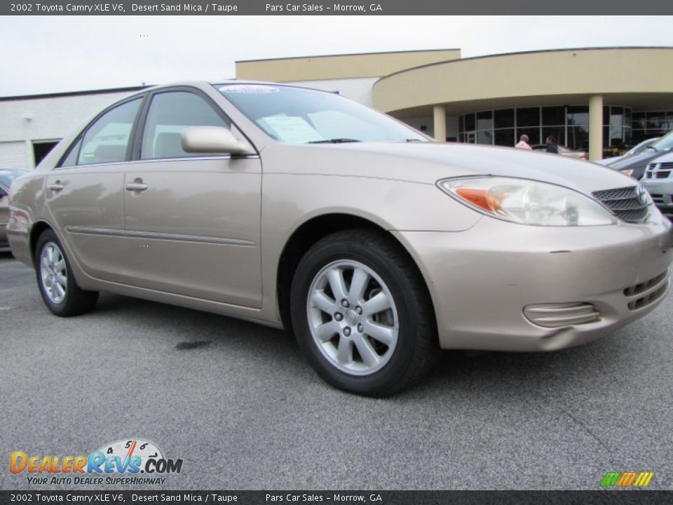 2002 Toyota Camry XLE V6 Desert Sand Mica / Taupe Photo #4