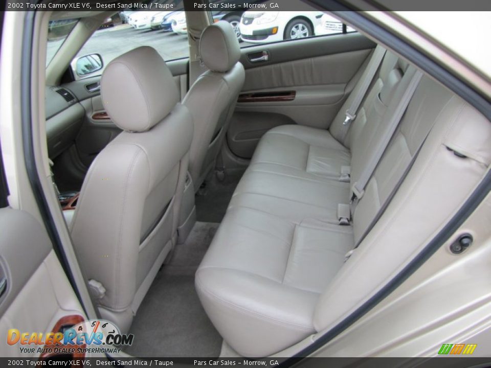 Taupe Interior - 2002 Toyota Camry XLE V6 Photo #8