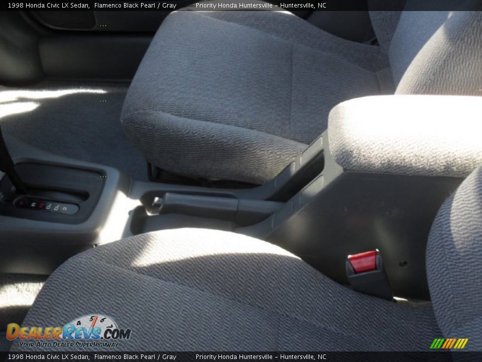 1998 Honda Civic LX Sedan Flamenco Black Pearl / Gray Photo #8