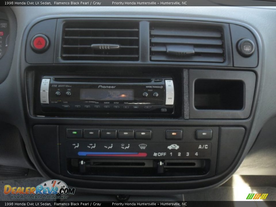 1998 Honda Civic LX Sedan Flamenco Black Pearl / Gray Photo #11