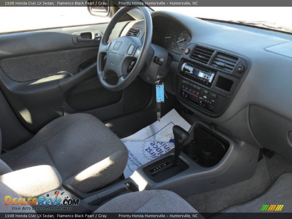1998 Honda Civic LX Sedan Flamenco Black Pearl / Gray Photo #20