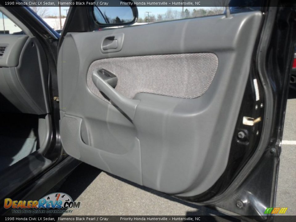1998 Honda Civic LX Sedan Flamenco Black Pearl / Gray Photo #21