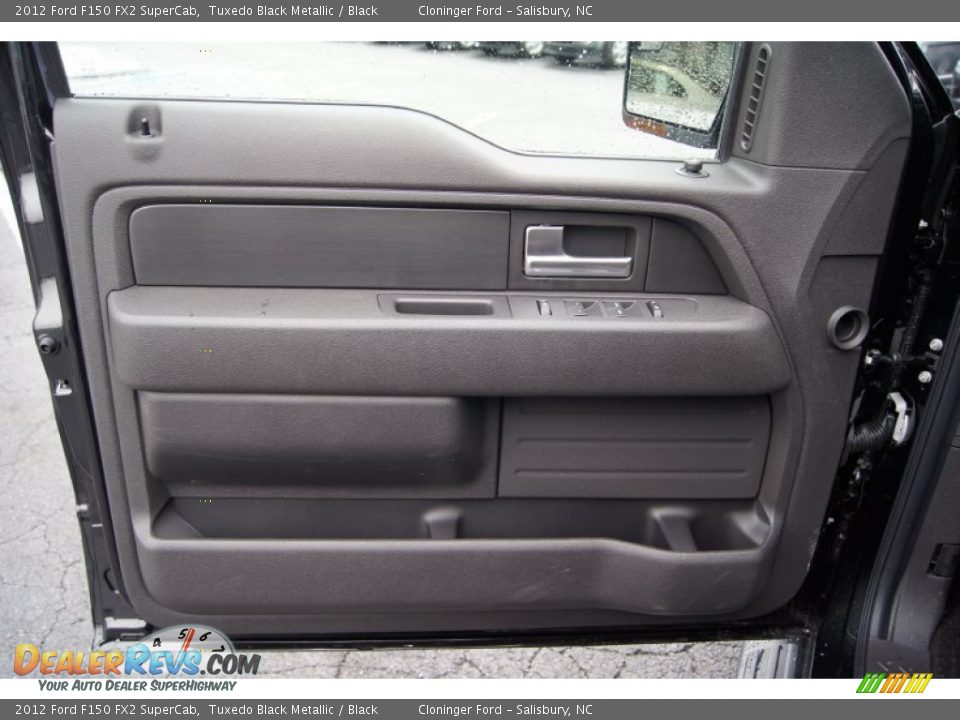 Door Panel of 2012 Ford F150 FX2 SuperCab Photo #20