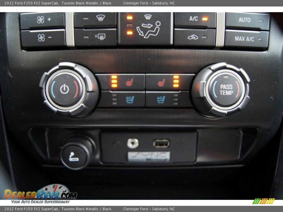 Controls of 2012 Ford F150 FX2 SuperCab Photo #30