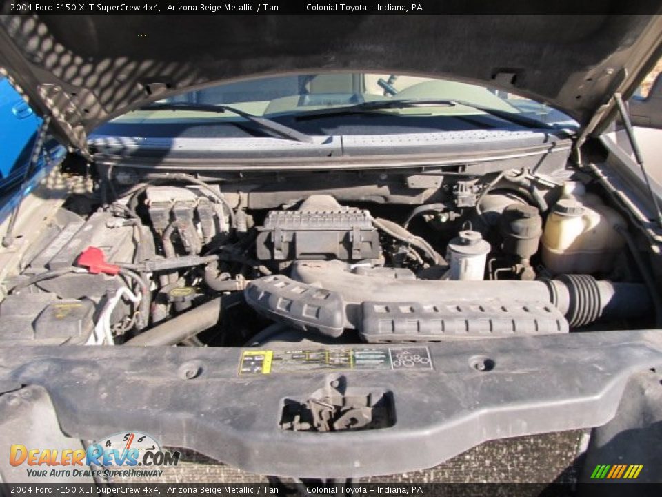 2004 Ford F150 XLT SuperCrew 4x4 Arizona Beige Metallic / Tan Photo #9
