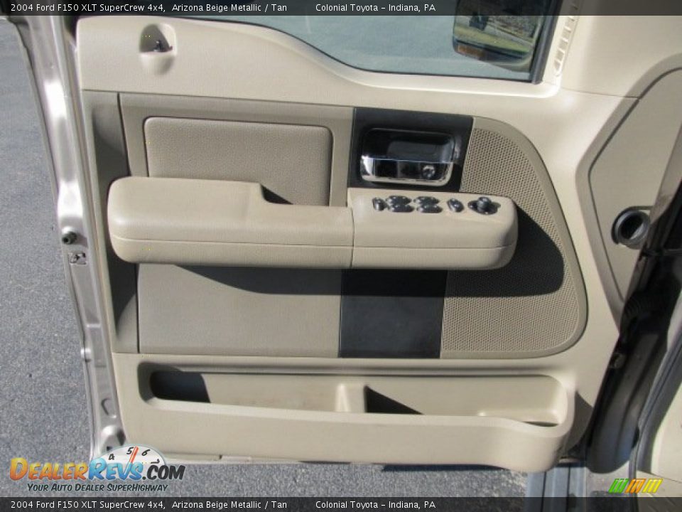2004 Ford F150 XLT SuperCrew 4x4 Arizona Beige Metallic / Tan Photo #12