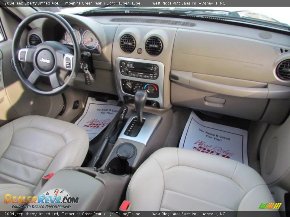 2004 Jeep Liberty Limited 4x4 Timberline Green Pearl / Light Taupe/Taupe Photo #24