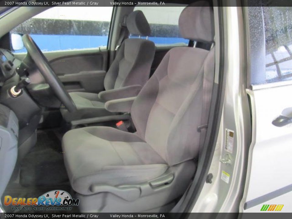 2007 Honda Odyssey LX Silver Pearl Metallic / Gray Photo #7