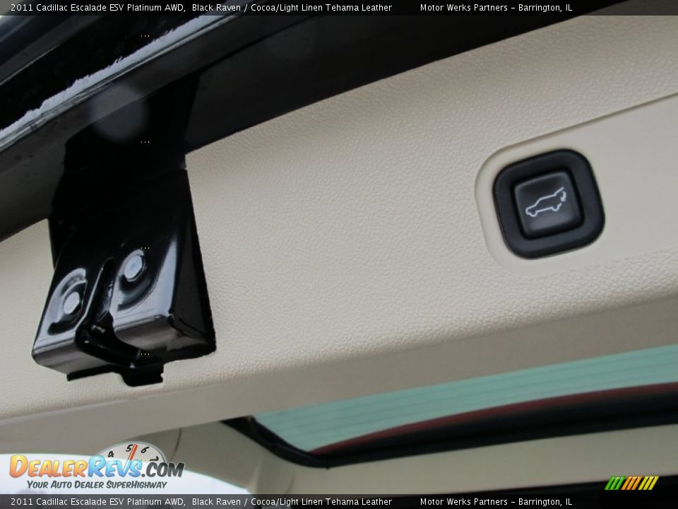 2011 Cadillac Escalade ESV Platinum AWD Black Raven / Cocoa/Light Linen Tehama Leather Photo #15