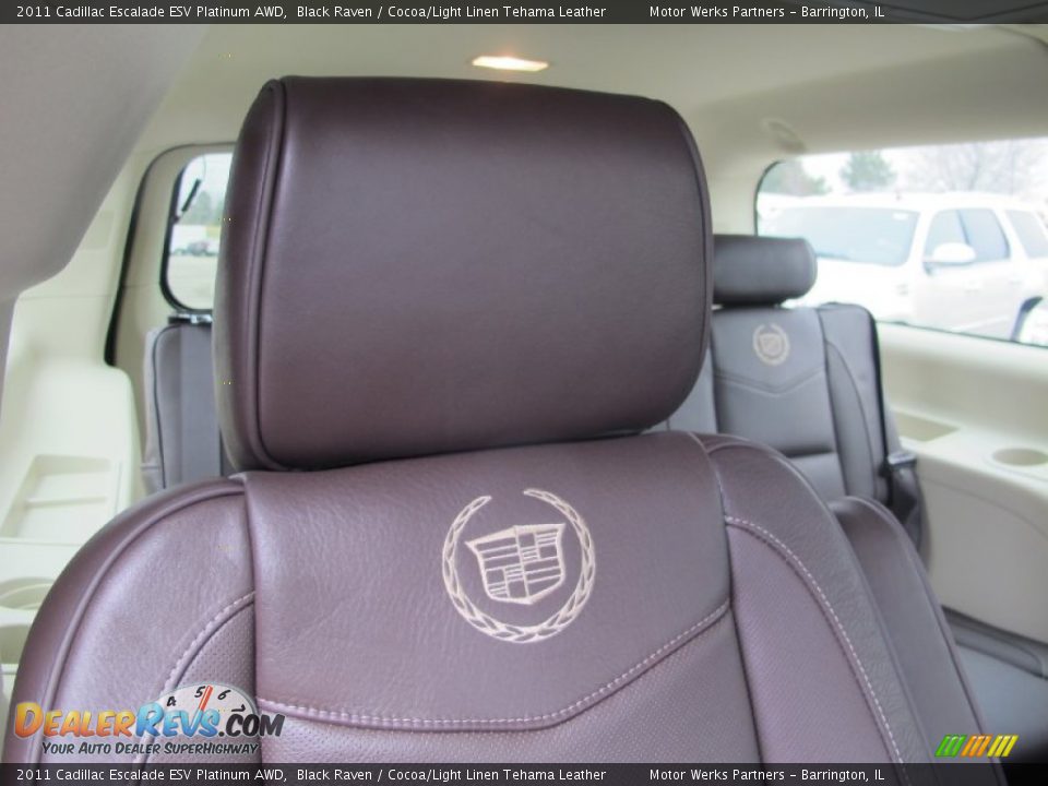 2011 Cadillac Escalade ESV Platinum AWD Black Raven / Cocoa/Light Linen Tehama Leather Photo #17