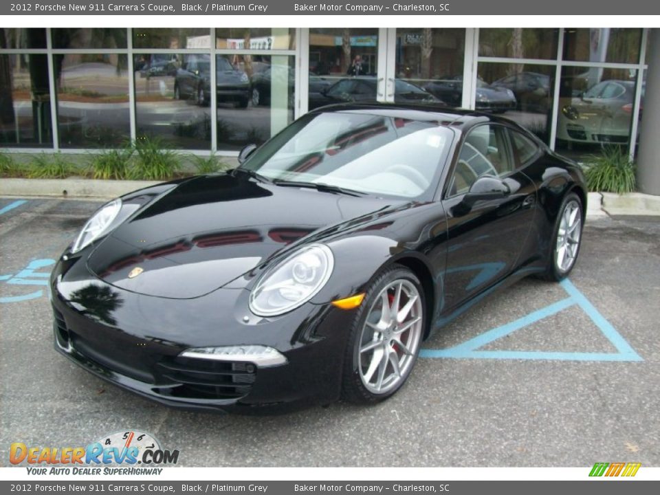 Front 3/4 View of 2012 Porsche New 911 Carrera S Coupe Photo #6