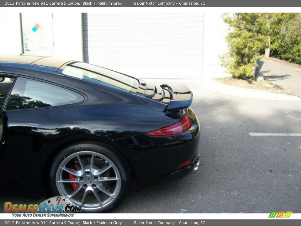 2012 Porsche New 911 Carrera S Coupe Black / Platinum Grey Photo #30