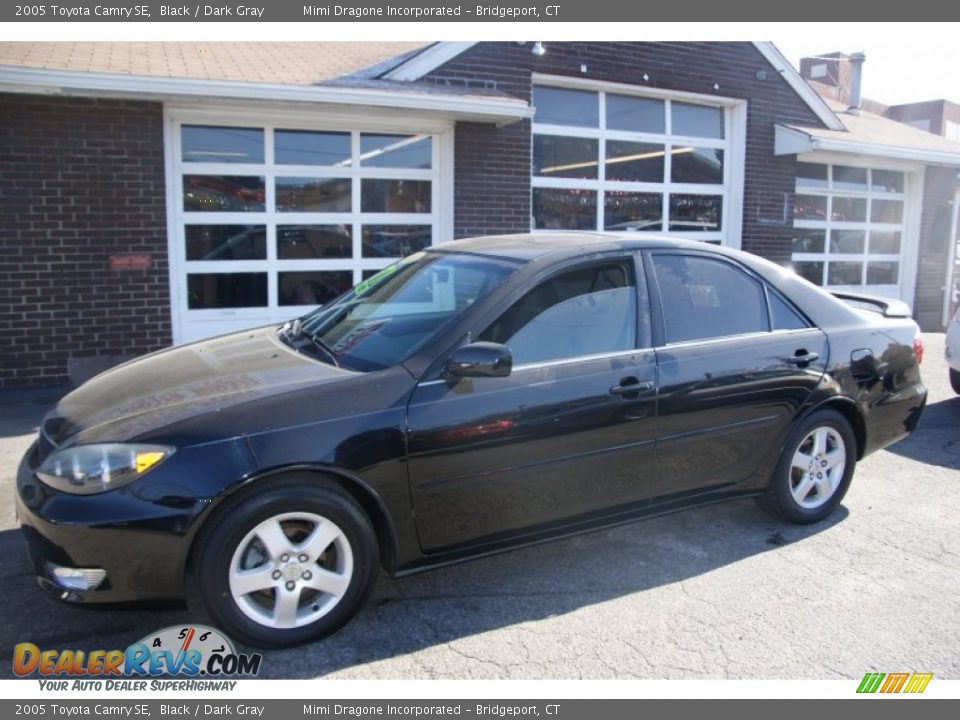 2005 Toyota Camry SE Black / Dark Gray Photo #1