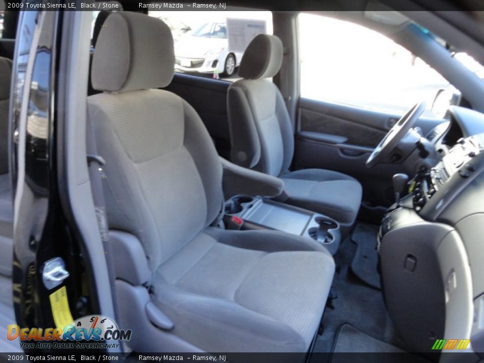 2009 Toyota Sienna LE Black / Stone Photo #11