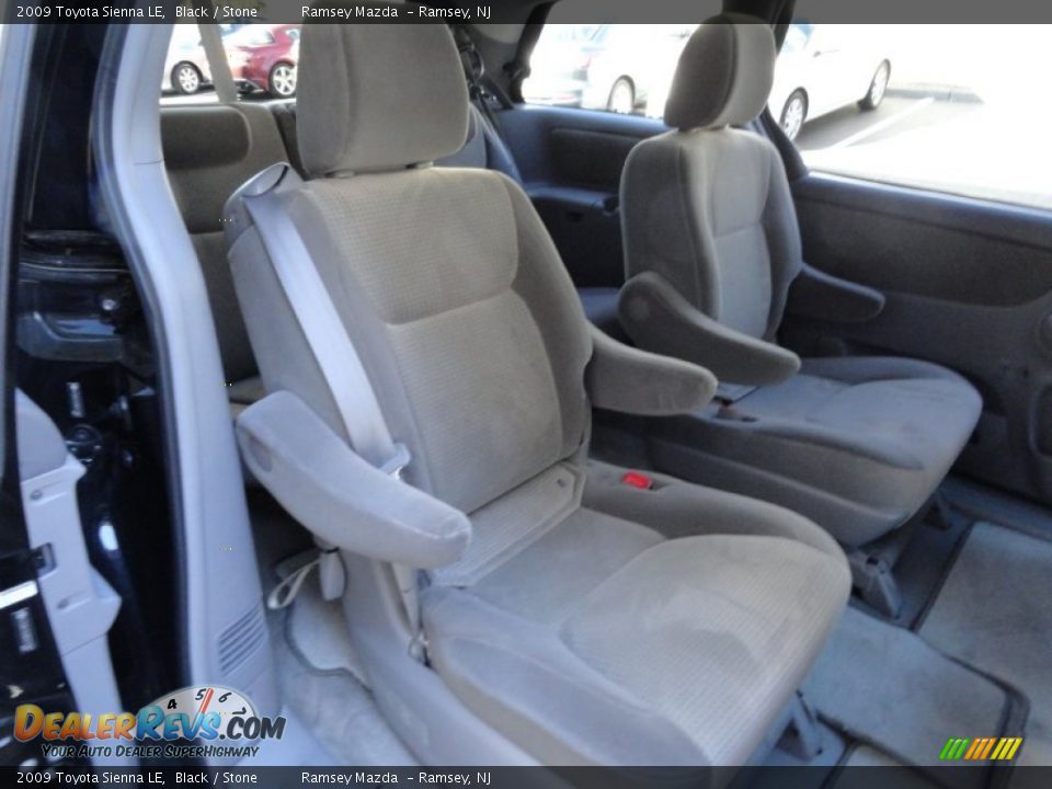 2009 Toyota Sienna LE Black / Stone Photo #14
