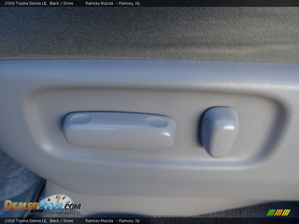 2009 Toyota Sienna LE Black / Stone Photo #25
