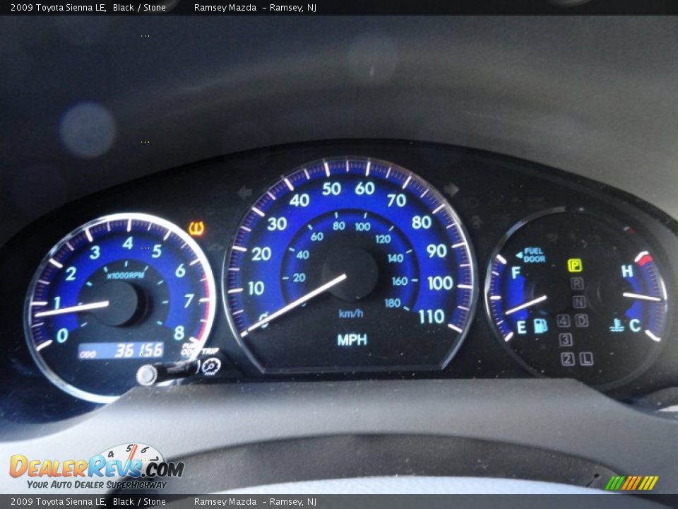 2009 Toyota Sienna LE Black / Stone Photo #30