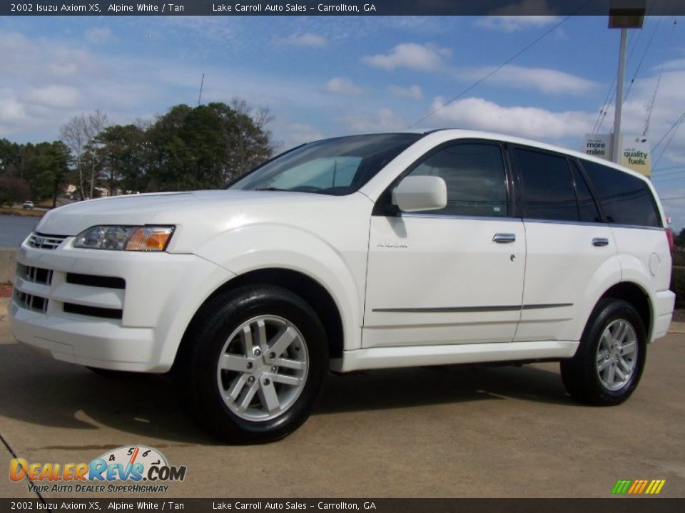 Alpine White 2002 Isuzu Axiom XS Photo #2