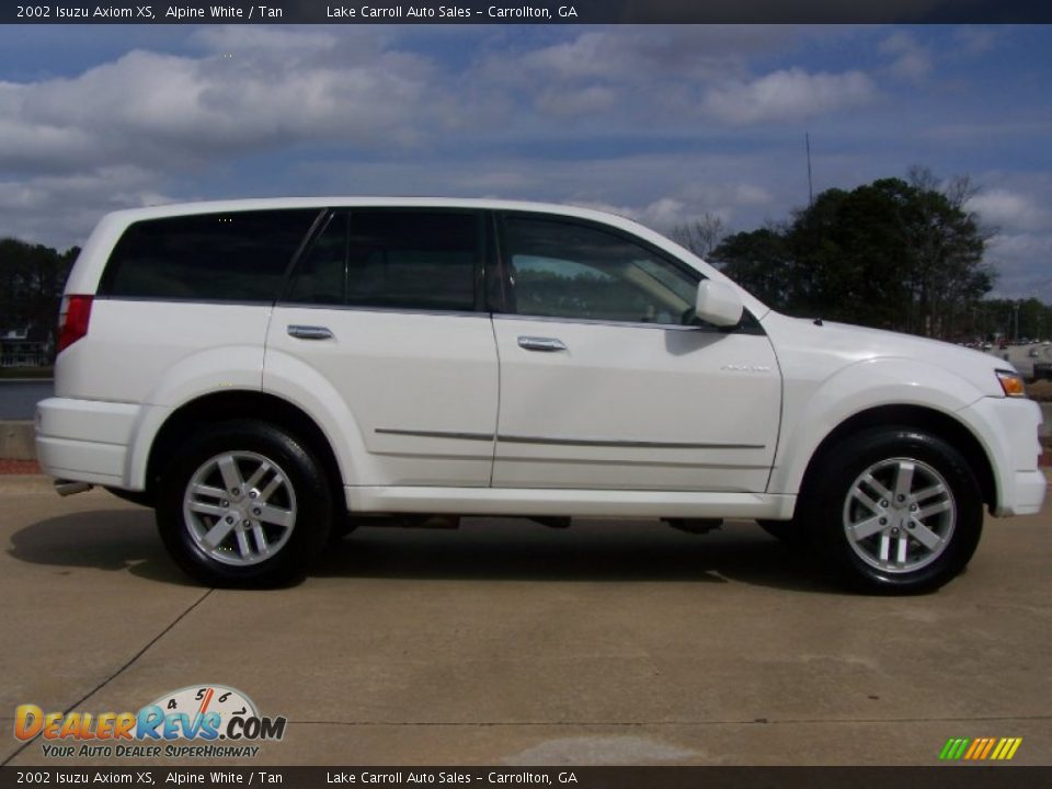 2002 Isuzu Axiom XS Alpine White / Tan Photo #13