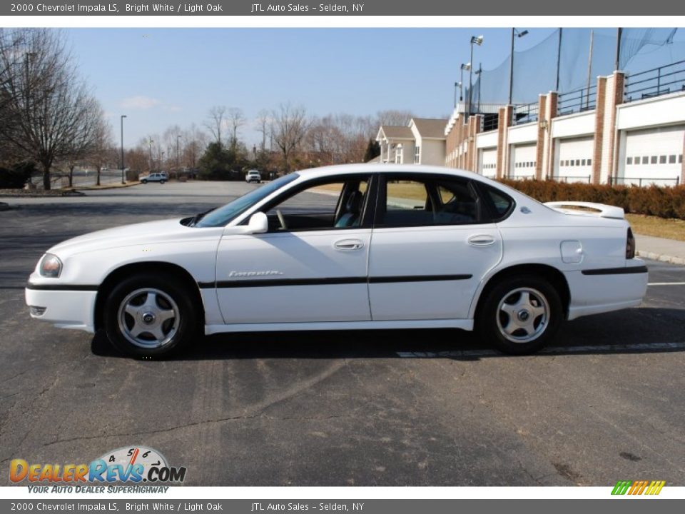 2000 Chevrolet Impala LS Bright White / Light Oak Photo #3