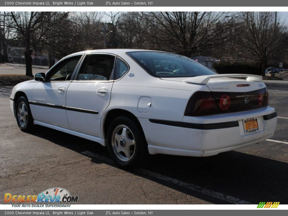 2000 Chevrolet Impala LS Bright White / Light Oak Photo #4