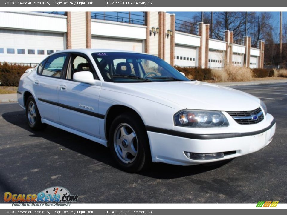 2000 Chevrolet Impala LS Bright White / Light Oak Photo #7