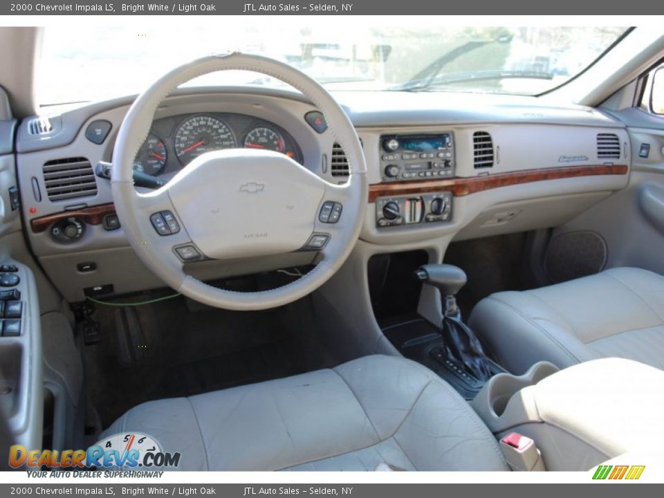 2000 Chevrolet Impala LS Bright White / Light Oak Photo #15