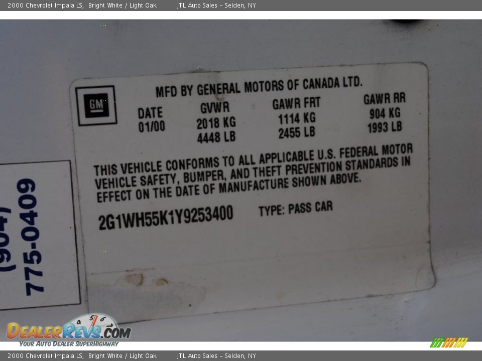 2000 Chevrolet Impala LS Bright White / Light Oak Photo #17