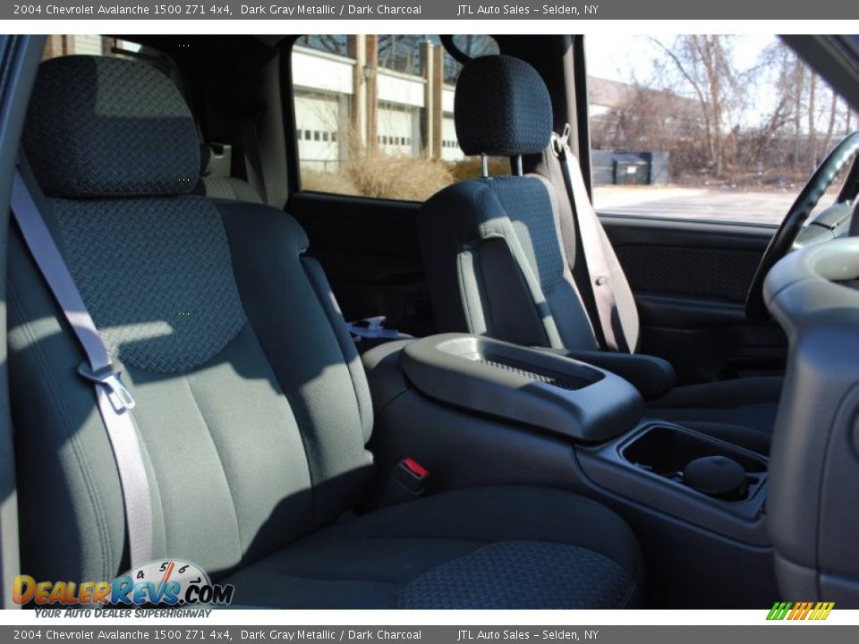 2004 Chevrolet Avalanche 1500 Z71 4x4 Dark Gray Metallic / Dark Charcoal Photo #9