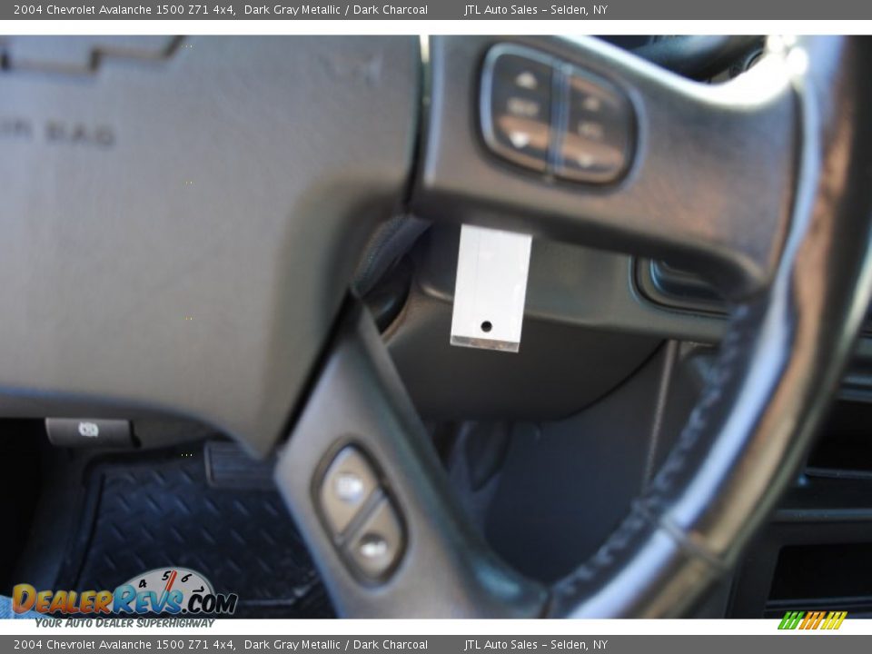 2004 Chevrolet Avalanche 1500 Z71 4x4 Dark Gray Metallic / Dark Charcoal Photo #15