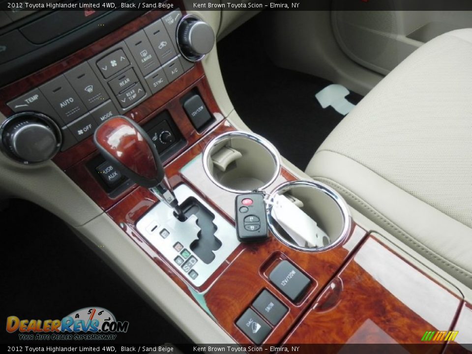 2012 Toyota Highlander Limited 4WD Black / Sand Beige Photo #17
