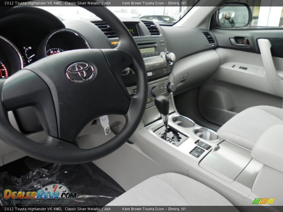 2012 Toyota Highlander V6 4WD Classic Silver Metallic / Ash Photo #5