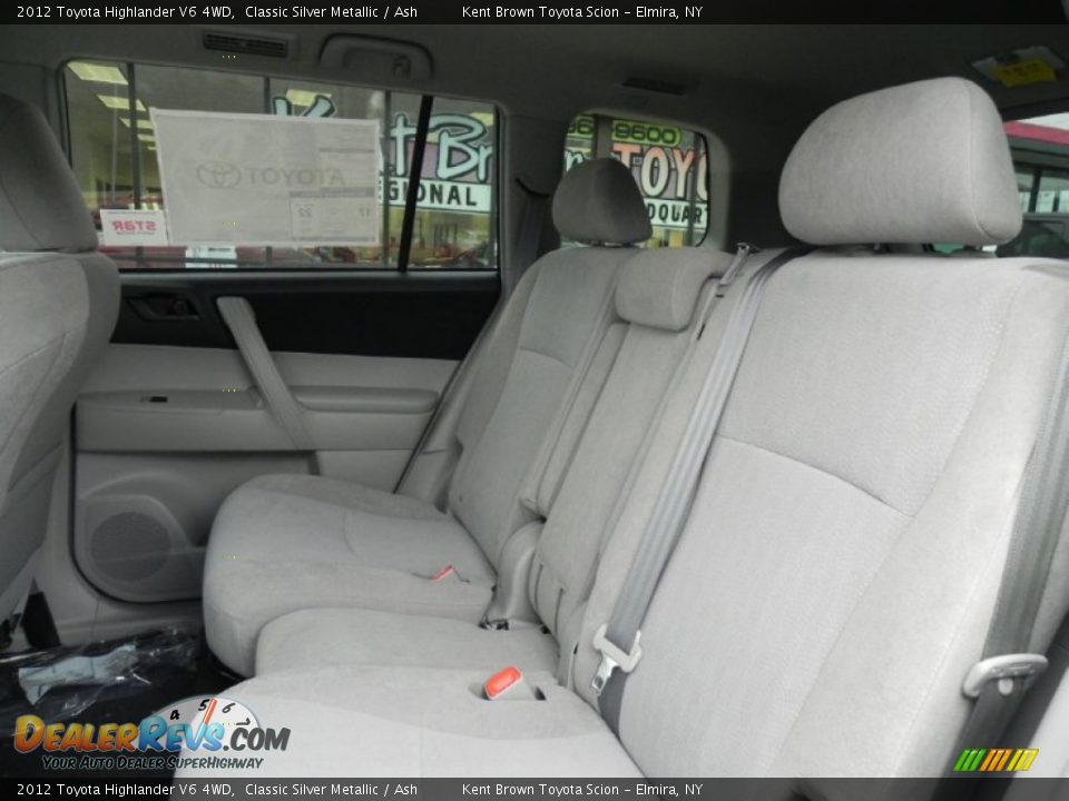 2012 Toyota Highlander V6 4WD Classic Silver Metallic / Ash Photo #9