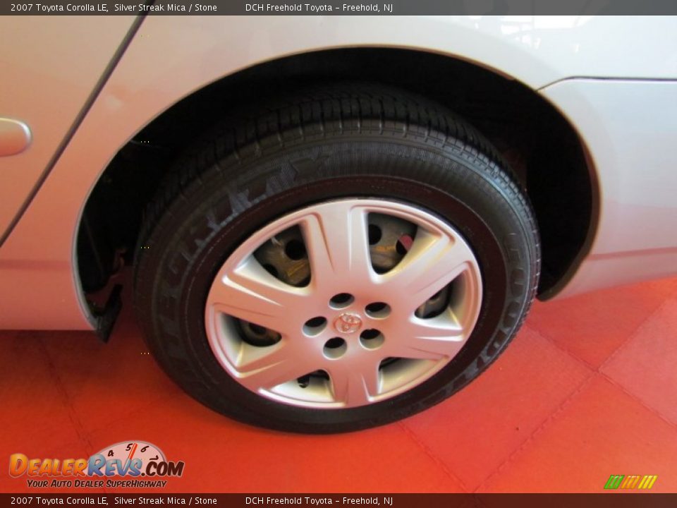 2007 Toyota Corolla LE Silver Streak Mica / Stone Photo #5