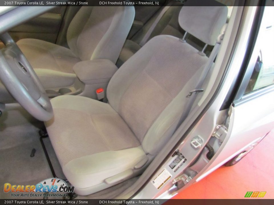 2007 Toyota Corolla LE Silver Streak Mica / Stone Photo #15