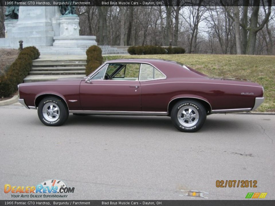 1966 Pontiac GTO Hardtop Burgundy / Parchment Photo #8
