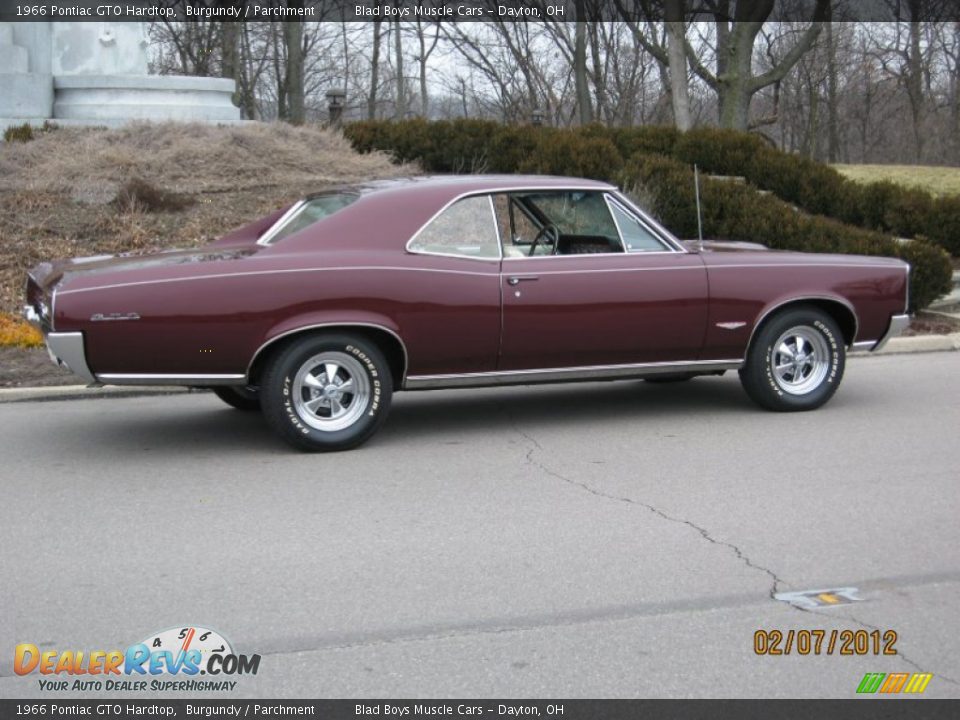 1966 Pontiac GTO Hardtop Burgundy / Parchment Photo #13