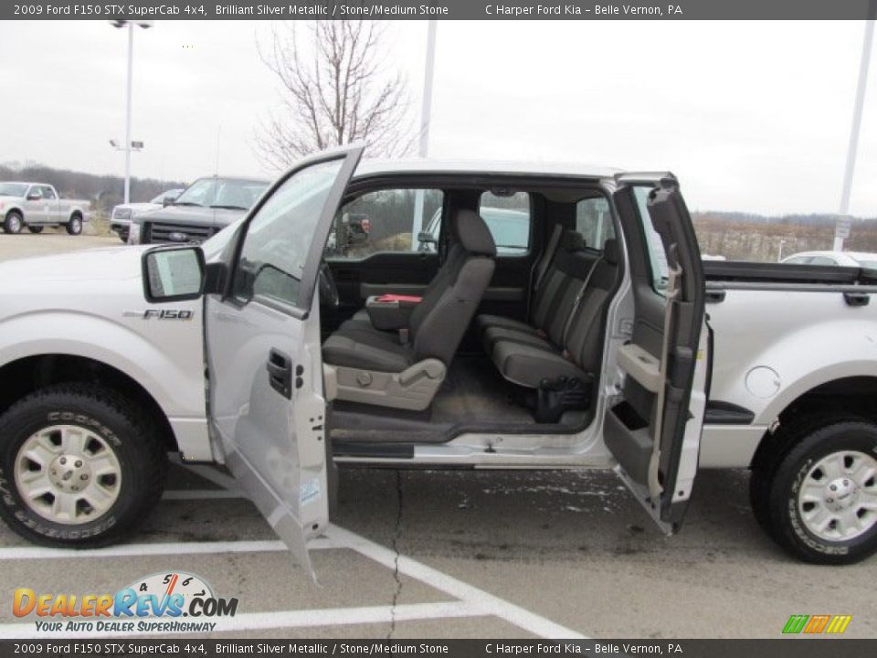 2009 Ford F150 STX SuperCab 4x4 Brilliant Silver Metallic / Stone/Medium Stone Photo #12