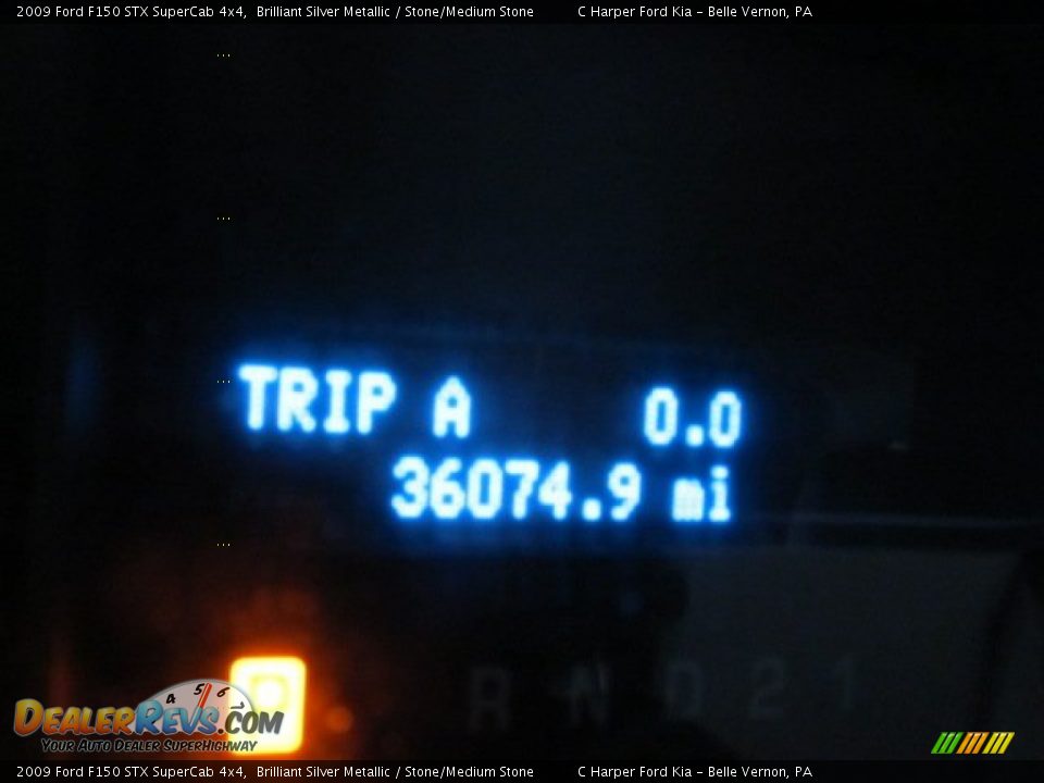 2009 Ford F150 STX SuperCab 4x4 Brilliant Silver Metallic / Stone/Medium Stone Photo #25