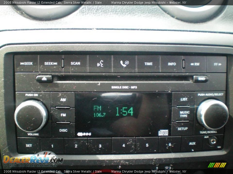 2008 Mitsubishi Raider LS Extended Cab Sierra Silver Metallic / Slate Photo #7