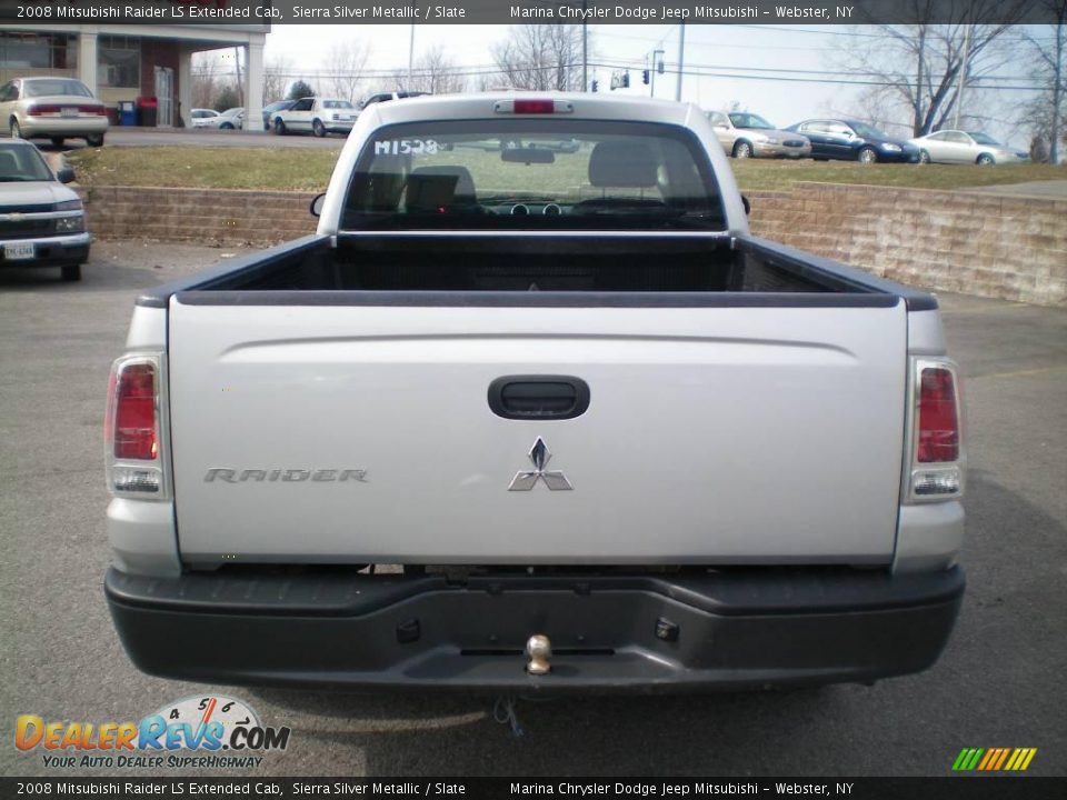 2008 Mitsubishi Raider LS Extended Cab Sierra Silver Metallic / Slate Photo #11