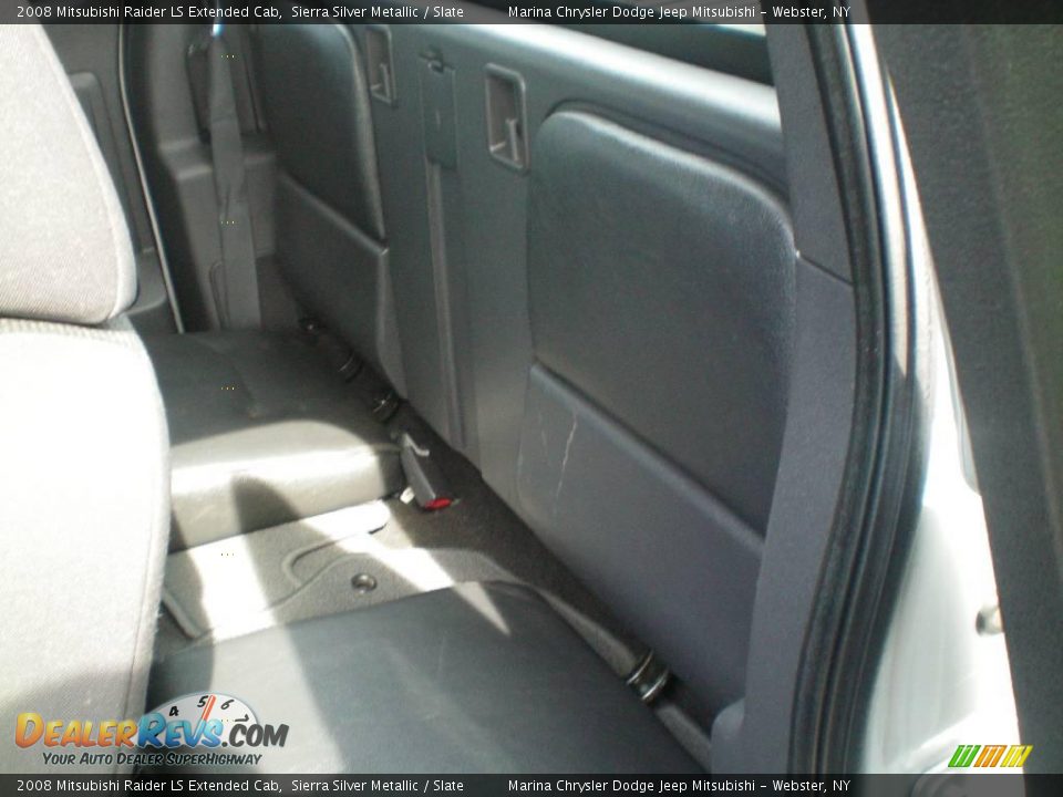 2008 Mitsubishi Raider LS Extended Cab Sierra Silver Metallic / Slate Photo #22