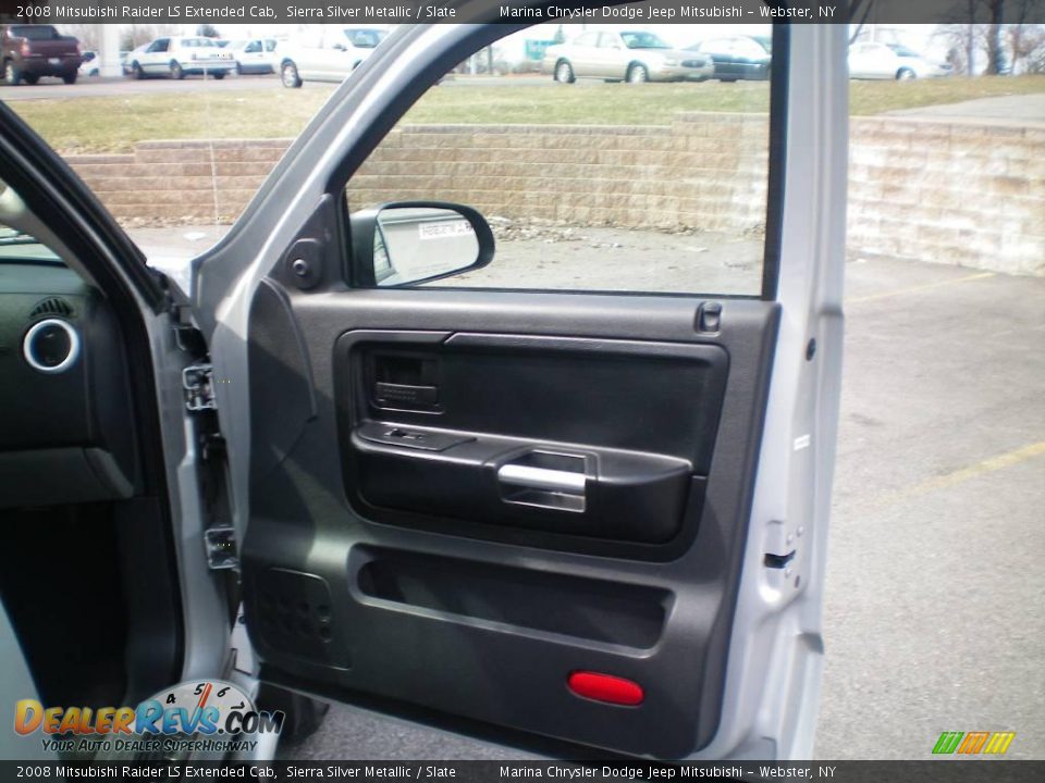 2008 Mitsubishi Raider LS Extended Cab Sierra Silver Metallic / Slate Photo #27