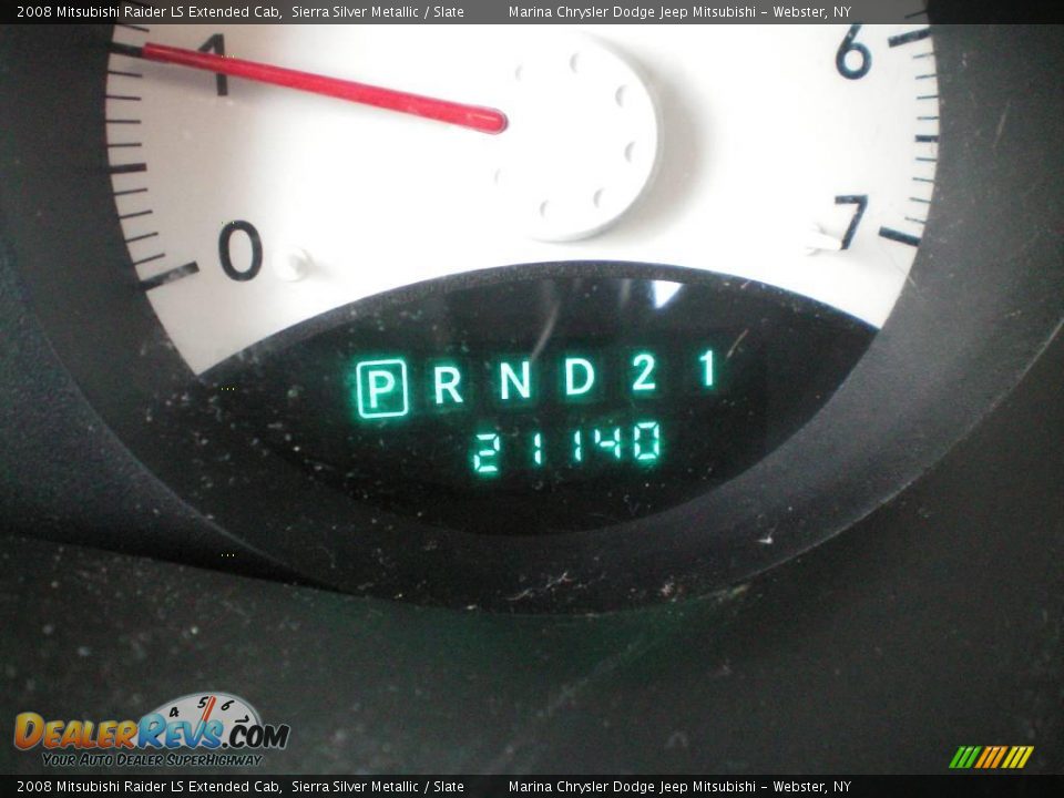 2008 Mitsubishi Raider LS Extended Cab Sierra Silver Metallic / Slate Photo #30