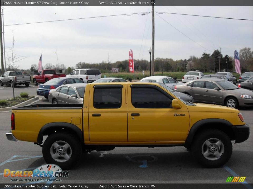 2000 Nissan Frontier SE Crew Cab Solar Yellow / Gray Photo #5